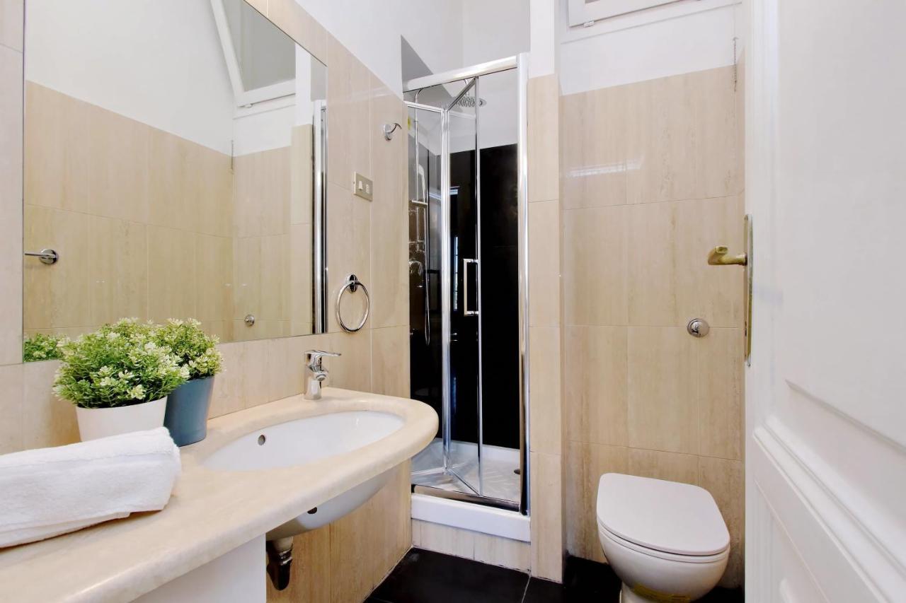 4Bnb - Tiberina Spacious Apartment 로마 외부 사진
