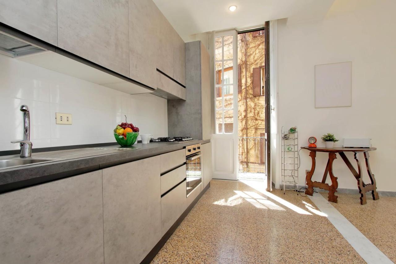 4Bnb - Tiberina Spacious Apartment 로마 외부 사진