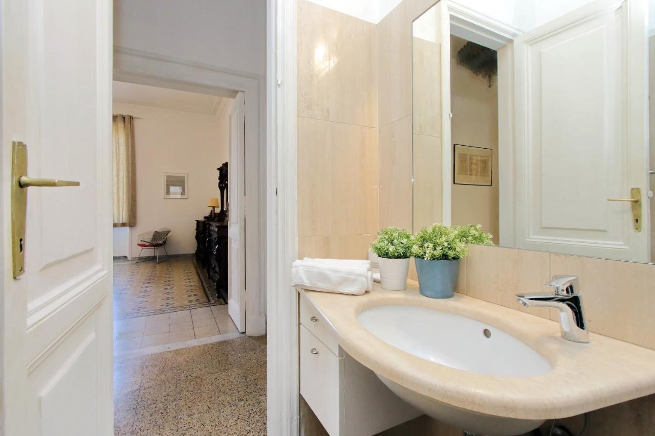 4Bnb - Tiberina Spacious Apartment 로마 외부 사진